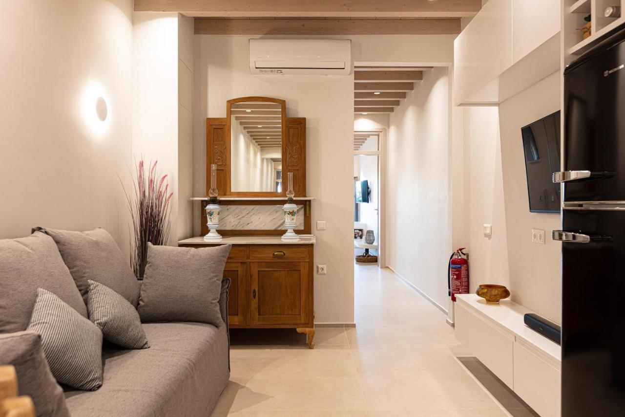 העיירה רתימנו V77 Seafront Suites מראה חיצוני תמונה